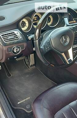 Седан Mercedes-Benz CLS-Class 2013 в Черновцах