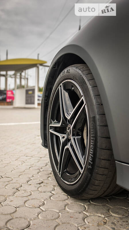 Седан Mercedes-Benz CLS-Class 2018 в Києві