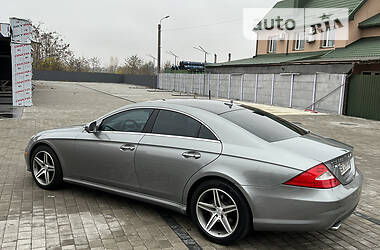 Купе Mercedes-Benz CLS-Class 2010 в 