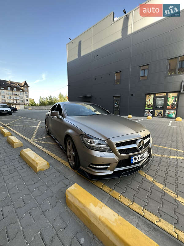 Купе Mercedes-Benz CLS-Class 2010 в Ужгороде