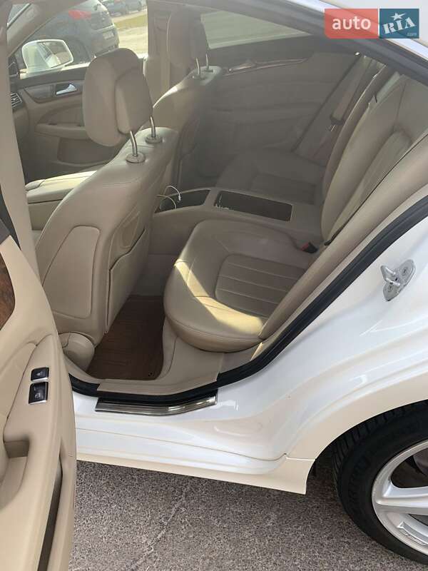 Седан Mercedes-Benz CLS-Class 2013 в Києві