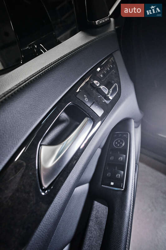Седан Mercedes-Benz CLS-Class 2015 в Львові