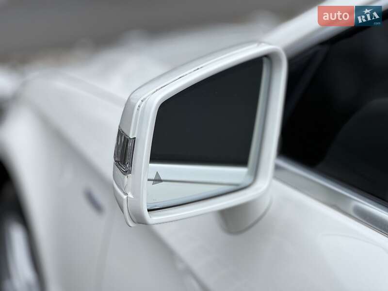 Седан Mercedes-Benz CLS-Class 2012 в Днепре