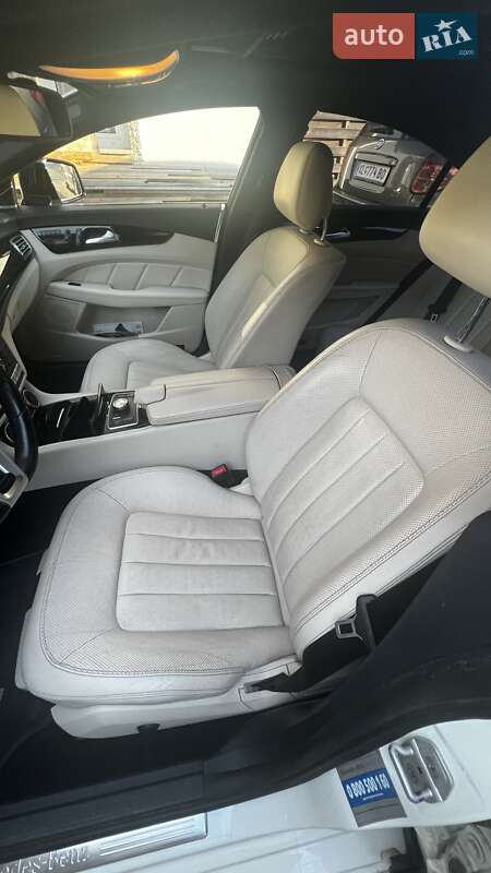 Седан Mercedes-Benz CLS-Class 2013 в Виннице