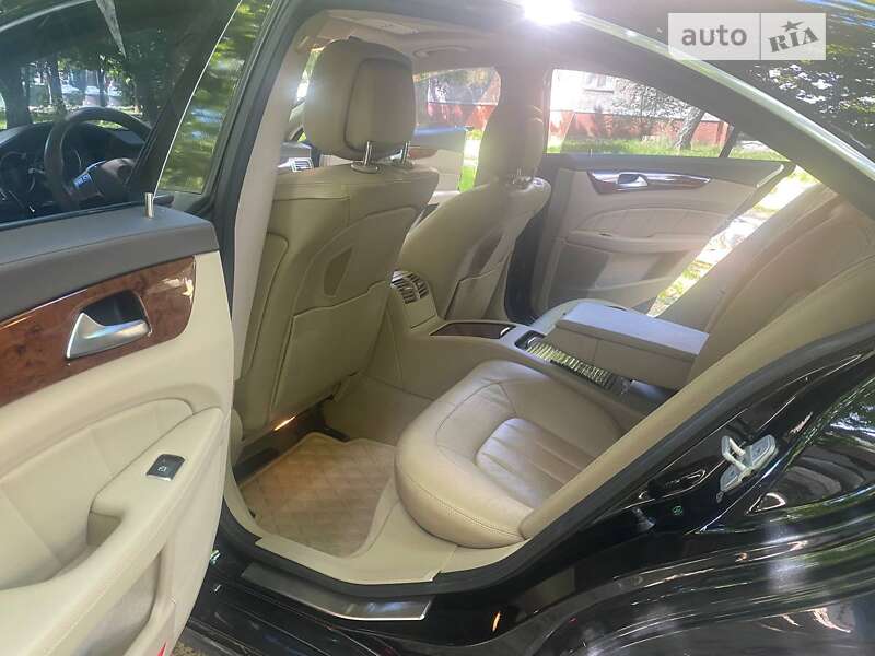 Седан Mercedes-Benz CLS-Class 2012 в Чернігові