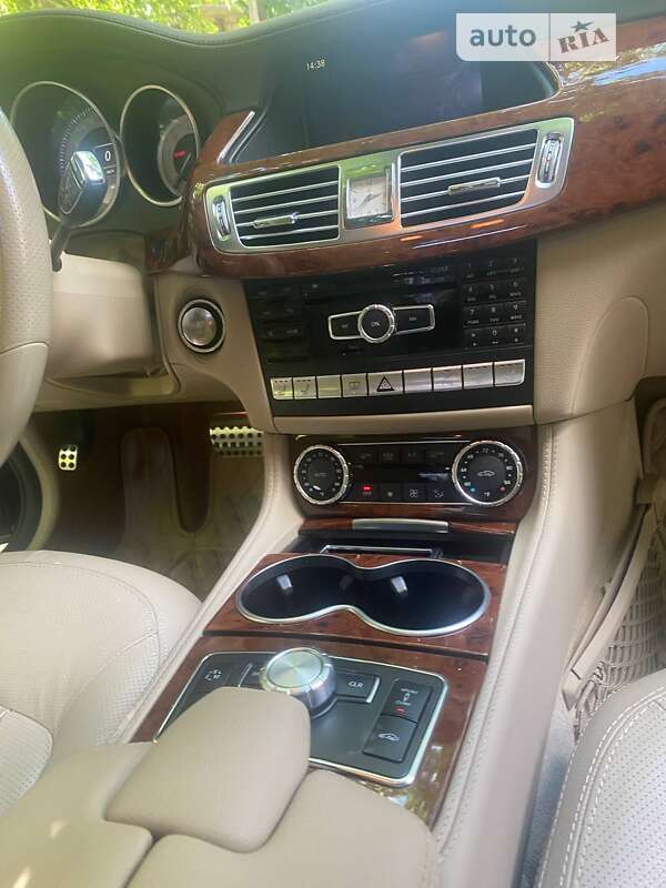 Седан Mercedes-Benz CLS-Class 2012 в Чернігові