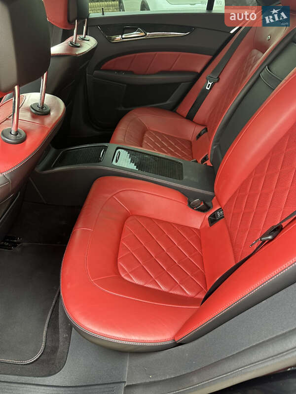 Седан Mercedes-Benz CLS-Class 2015 в Запоріжжі