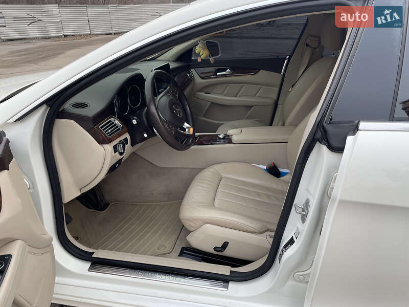 Седан Mercedes-Benz CLS-Class 2015 в Черкассах