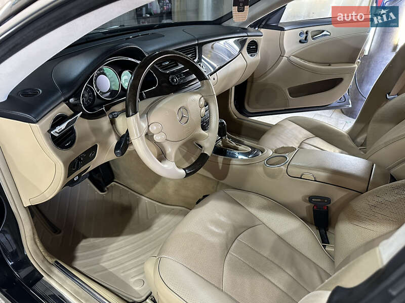 Купе Mercedes-Benz CLS-Class 2007 в Сваляве