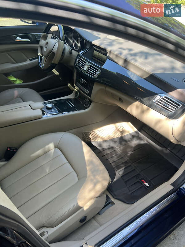 Седан Mercedes-Benz CLS-Class 2013 в Харкові фото 7 Седан Mercedes-Benz CLS-Class 2013 в Харкові