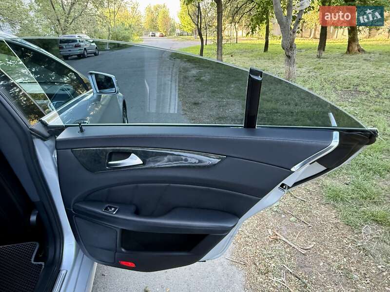 Седан Mercedes-Benz CLS-Class 2012 в Одесі
