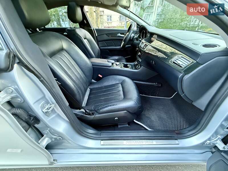 Седан Mercedes-Benz CLS-Class 2012 в Одесі