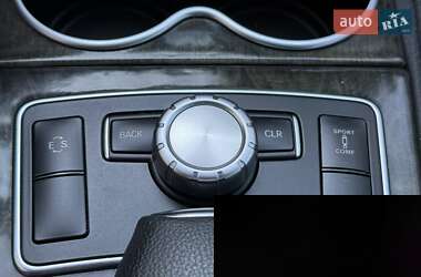 Седан Mercedes-Benz CLS-Class 2012 в 