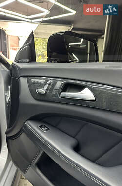 Седан Mercedes-Benz CLS-Class 2015 в 