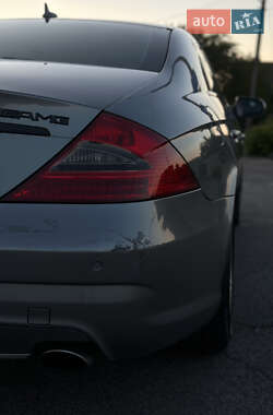 Купе Mercedes-Benz CLS-Class 2010 в 