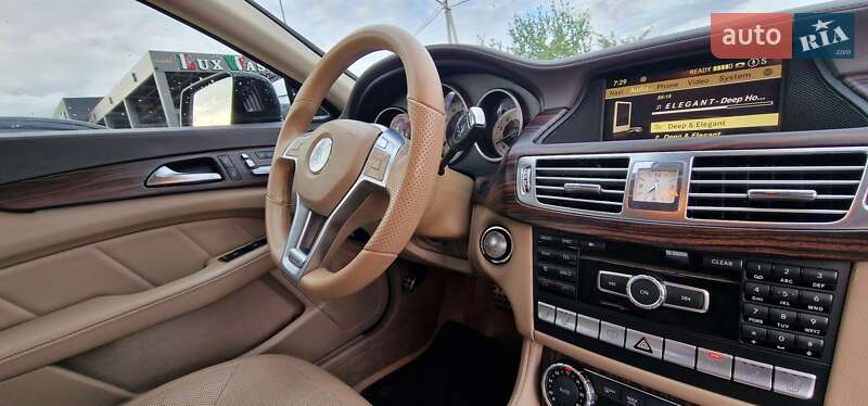 Седан Mercedes-Benz CLS-Class 2012 в Львове