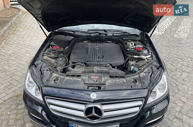 Седан Mercedes-Benz CLS-Class 2012 в 