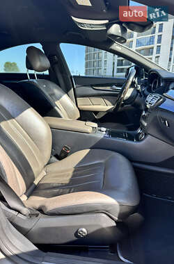 Седан Mercedes-Benz CLS-Class 2011 в 