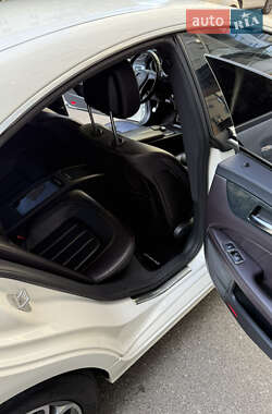 Седан Mercedes-Benz CLS-Class 2012 в 
