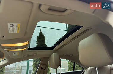 Седан Mercedes-Benz CLS-Class 2012 в 