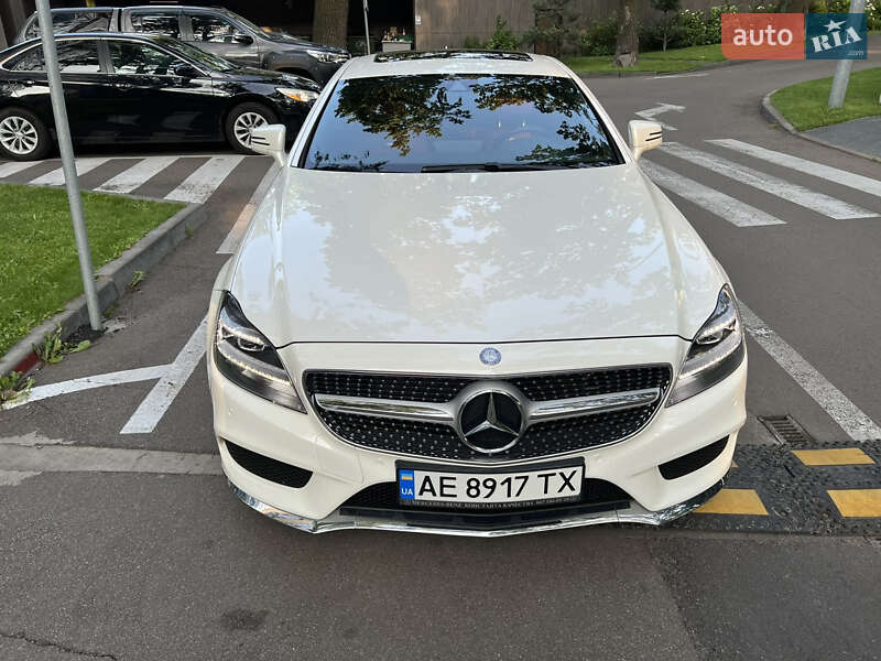 Седан Mercedes-Benz CLS-Class 2015 в Киеве фото 29 Седан Mercedes-Benz CLS-Class 2015 в Киеве