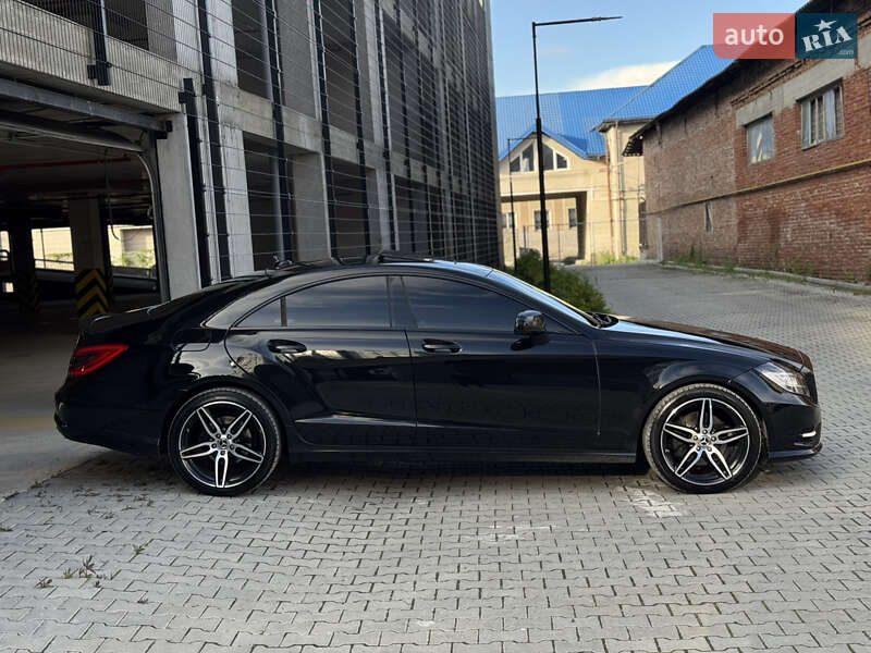 Купе Mercedes-Benz CLS-Class 2010 в Надворной