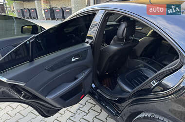 Купе Mercedes-Benz CLS-Class 2010 в 