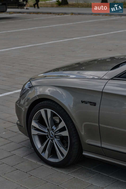 Седан Mercedes-Benz CLS-Class 2011 в Черкасах