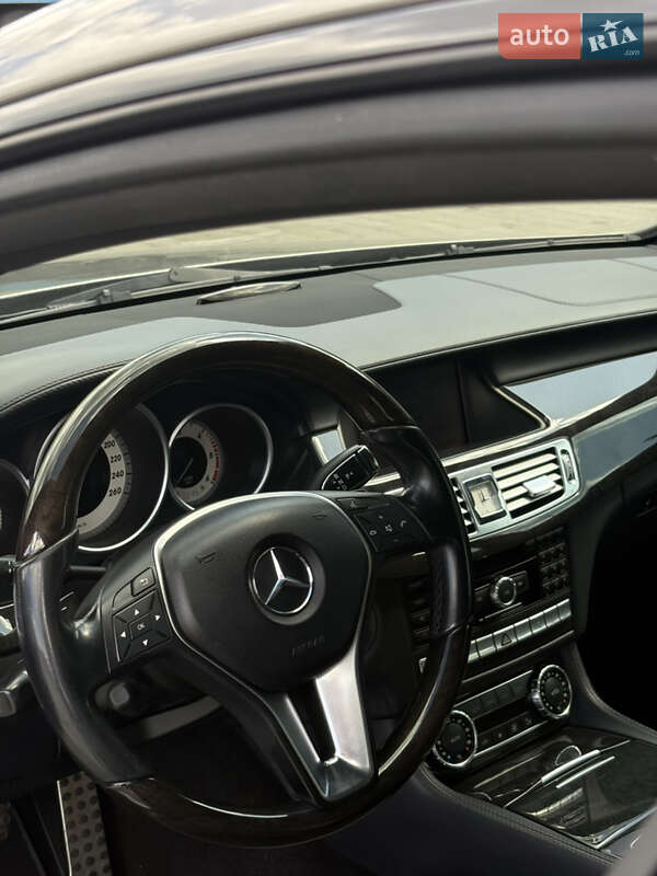 Седан Mercedes-Benz CLS-Class 2011 в Черкасах