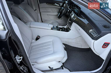 Седан Mercedes-Benz CLS-Class 2012 в 