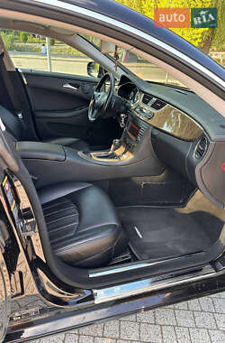 Купе Mercedes-Benz CLS-Class 2010 в 