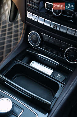 Седан Mercedes-Benz CLS-Class 2012 в 