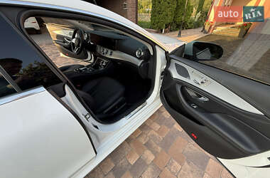Купе Mercedes-Benz CLS-Class 2018 в 