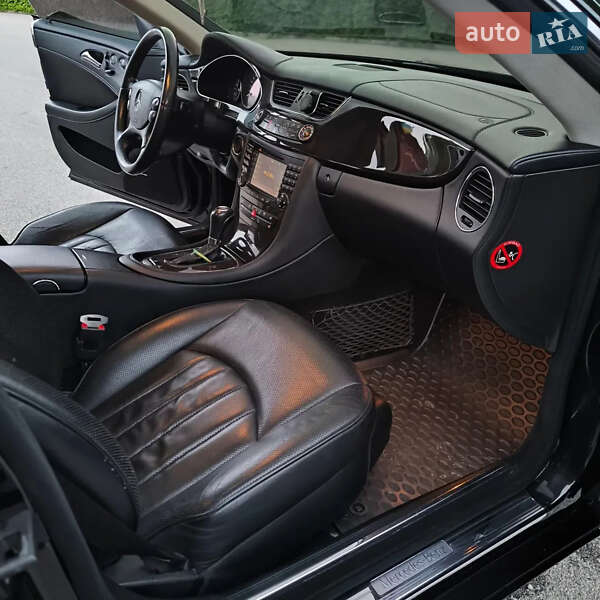 Купе Mercedes-Benz CLS-Class 2005 в Дніпрі
