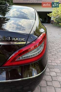 Седан Mercedes-Benz CLS-Class 2012 в 