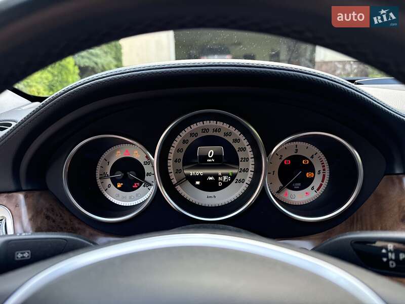 Седан Mercedes-Benz CLS-Class 2012 в Києві