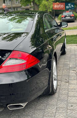 Купе Mercedes-Benz CLS-Class 2009 в 