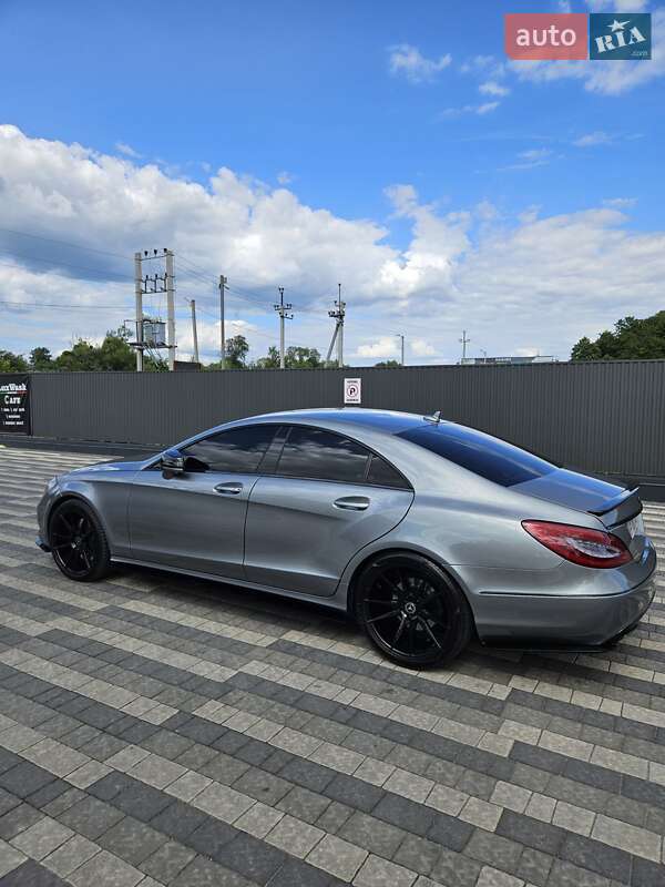 Седан Mercedes-Benz CLS-Class 2011 в Львове