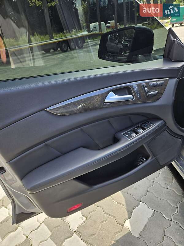 Седан Mercedes-Benz CLS-Class 2011 в Львове