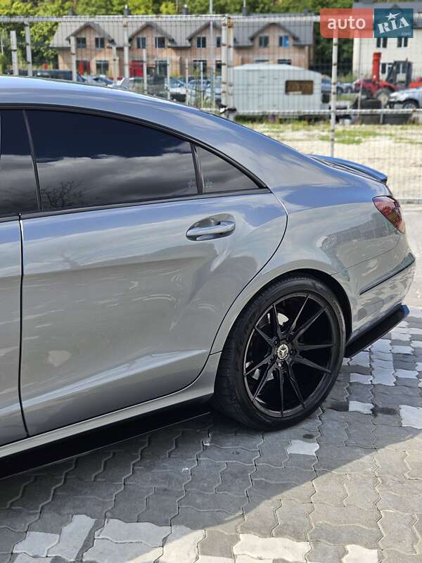 Седан Mercedes-Benz CLS-Class 2011 в Львове