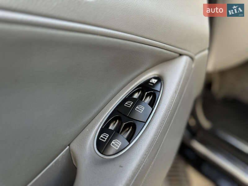 Купе Mercedes-Benz CLS-Class 2006 в Сваляві