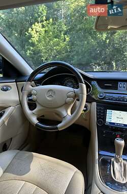 Купе Mercedes-Benz CLS-Class 2006 в 