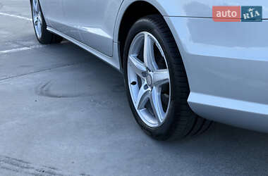 Седан Mercedes-Benz CLS-Class 2012 в 