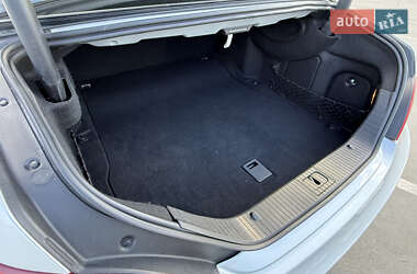 Седан Mercedes-Benz CLS-Class 2012 в 