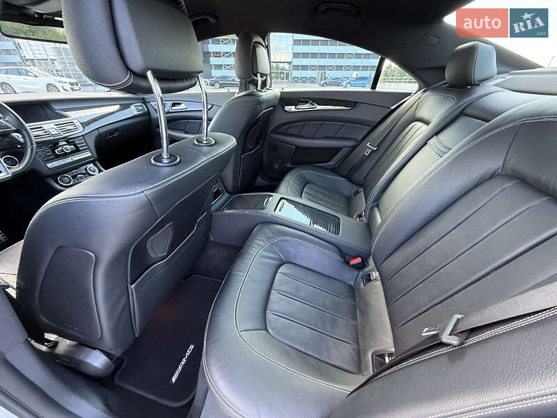 Седан Mercedes-Benz CLS-Class 2012 в Києві фото 28 Седан Mercedes-Benz CLS-Class 2012 в Києві