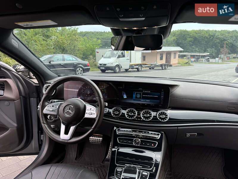 Купе Mercedes-Benz CLS-Class 2018 в Ужгороде