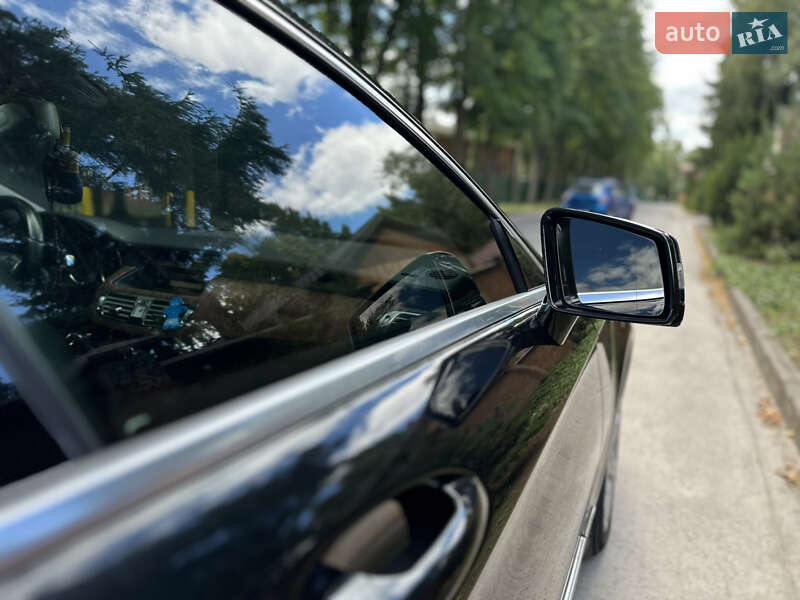 Седан Mercedes-Benz CLS-Class 2012 в Львове