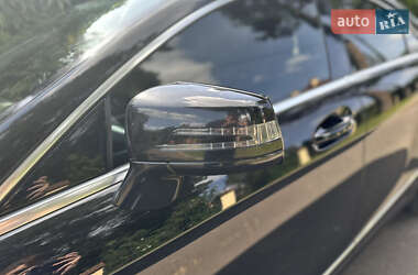 Седан Mercedes-Benz CLS-Class 2012 в 