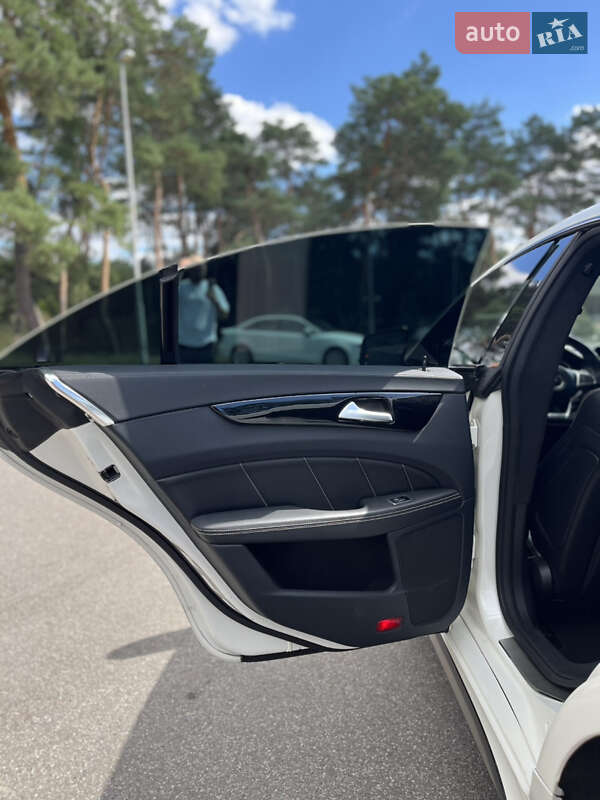 Седан Mercedes-Benz CLS-Class 2015 в Києві
