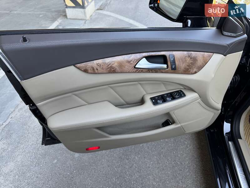 Седан Mercedes-Benz CLS-Class 2012 в Киеве